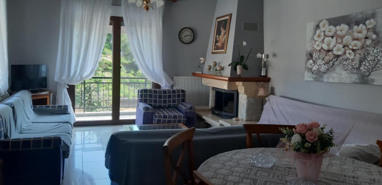 Soula'S Sunshine Big Apartment Nea Karvali Exterior foto