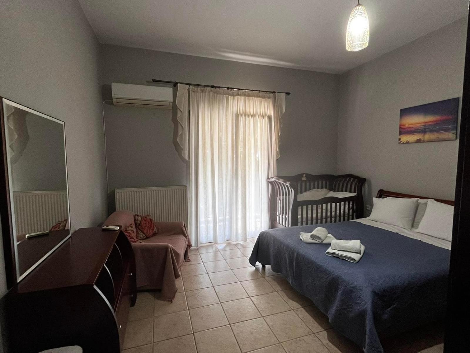 Soula'S Sunshine Big Apartment Nea Karvali Exterior foto